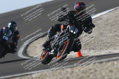 media/Nov-01-2025-TrackDaz (Sat) [[2b4d5192bc]]/C Group/1240pm (Turn 2 Outside)/